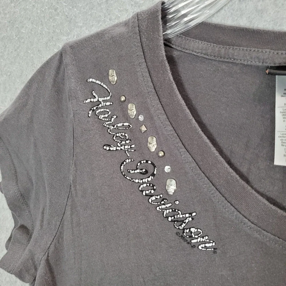 Harley Davidson Women Top M Gray Shirt Skull Rhinestones Mitchells Modesto CA‎